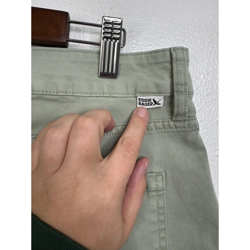 Eddie Bauer Womens 10 Sage Green Utility Patch Pocket Straight Leg Stretch Pants